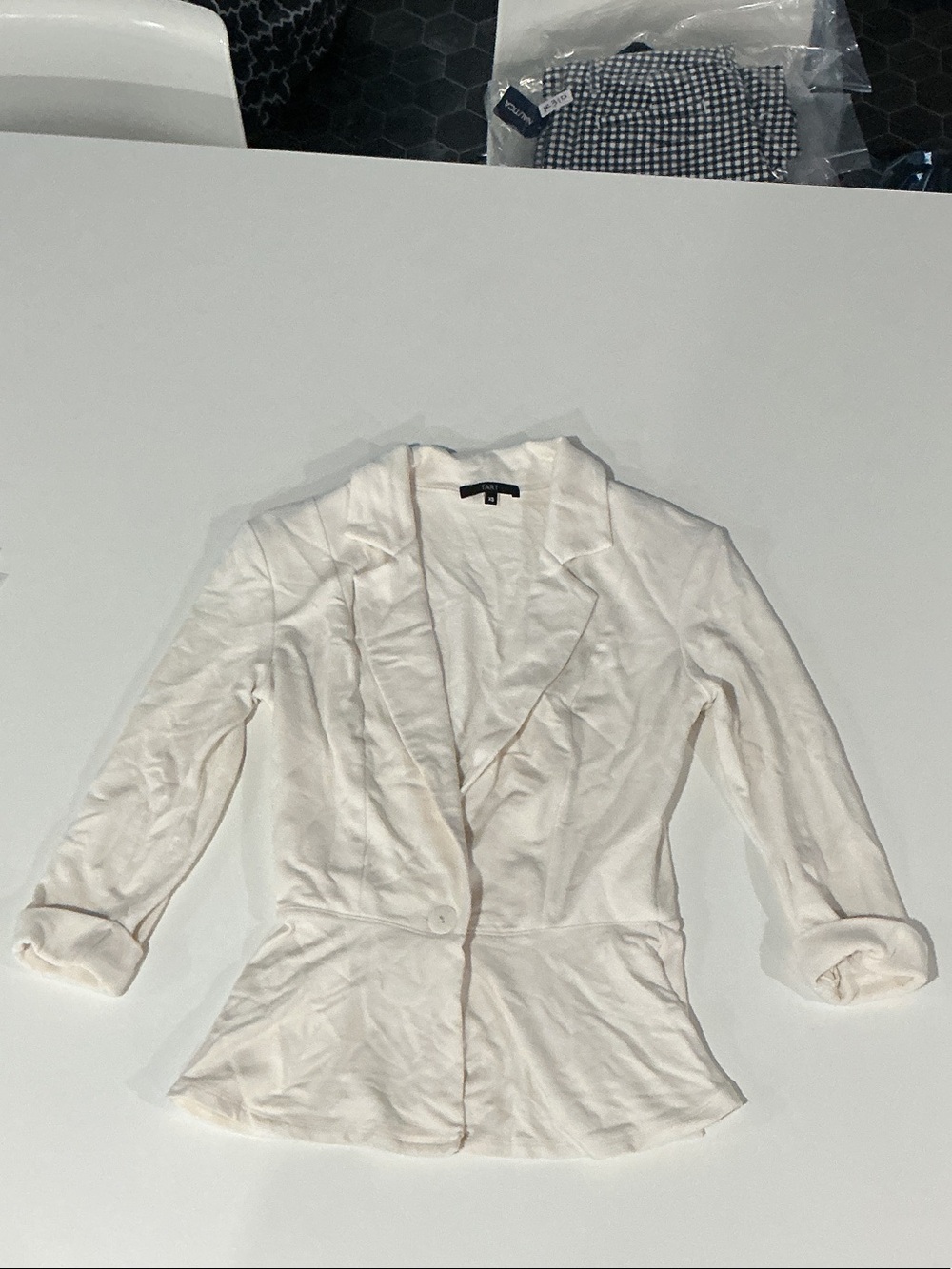Tart White Tailored Single-Button Blazer